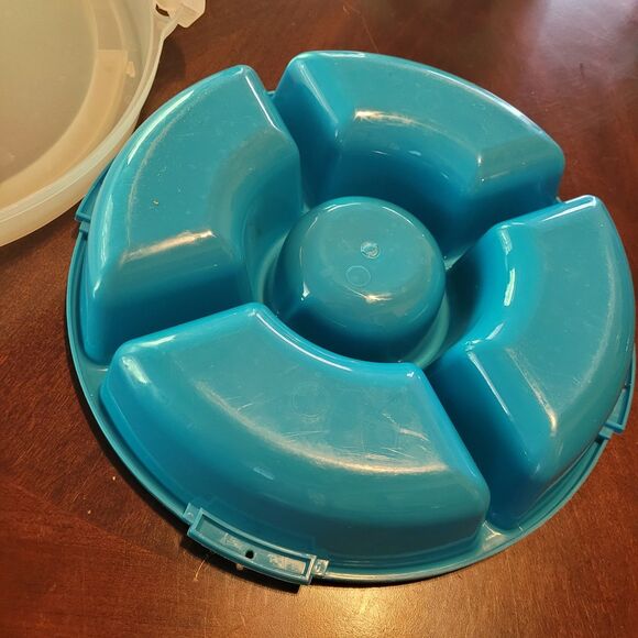 Food Storage 1 Snapware & Summer Server W/carrier Lid - Picture 10 of 10